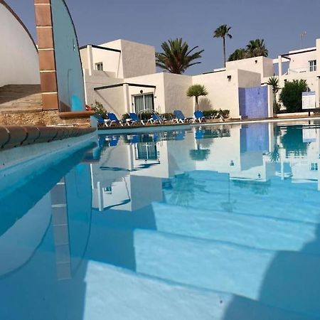 Corralejo Suite Pool & Gardens - Alisios Playa Buitenkant foto