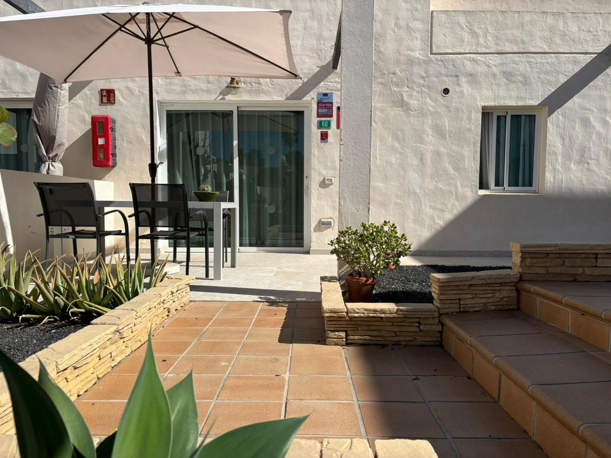 Corralejo Suite Pool & Gardens - Alisios Playa Buitenkant foto